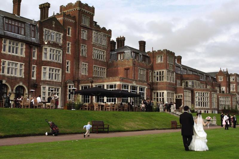 Birch Selsdon Hotel Croydon Eksteriør billede
